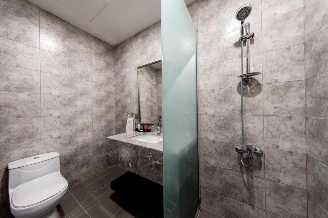 Lily Hotel Suite Mubarraz Ал Хофуф Екстериор снимка