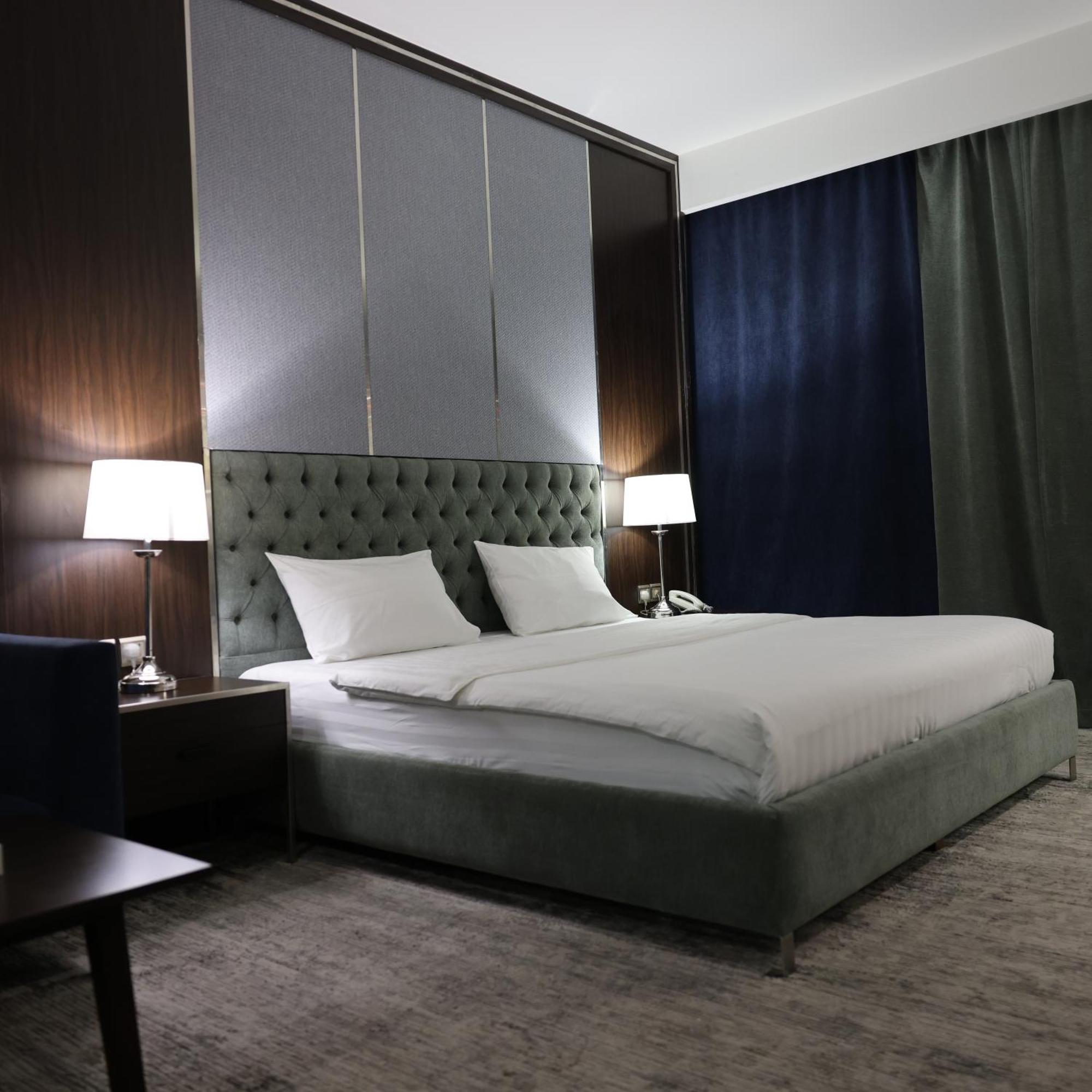 Lily Hotel Suite Mubarraz Ал Хофуф Екстериор снимка