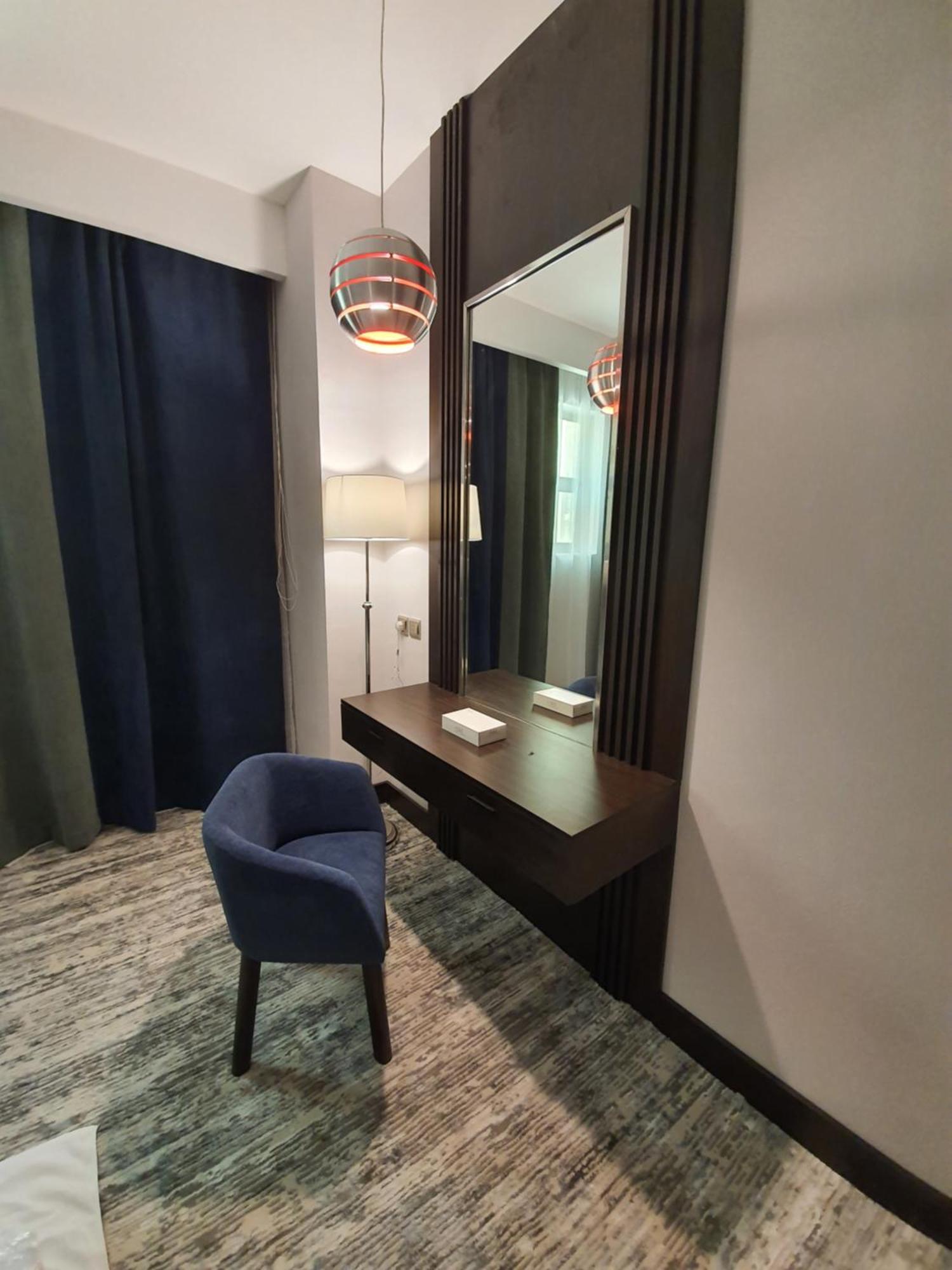 Lily Hotel Suite Mubarraz Ал Хофуф Стая снимка