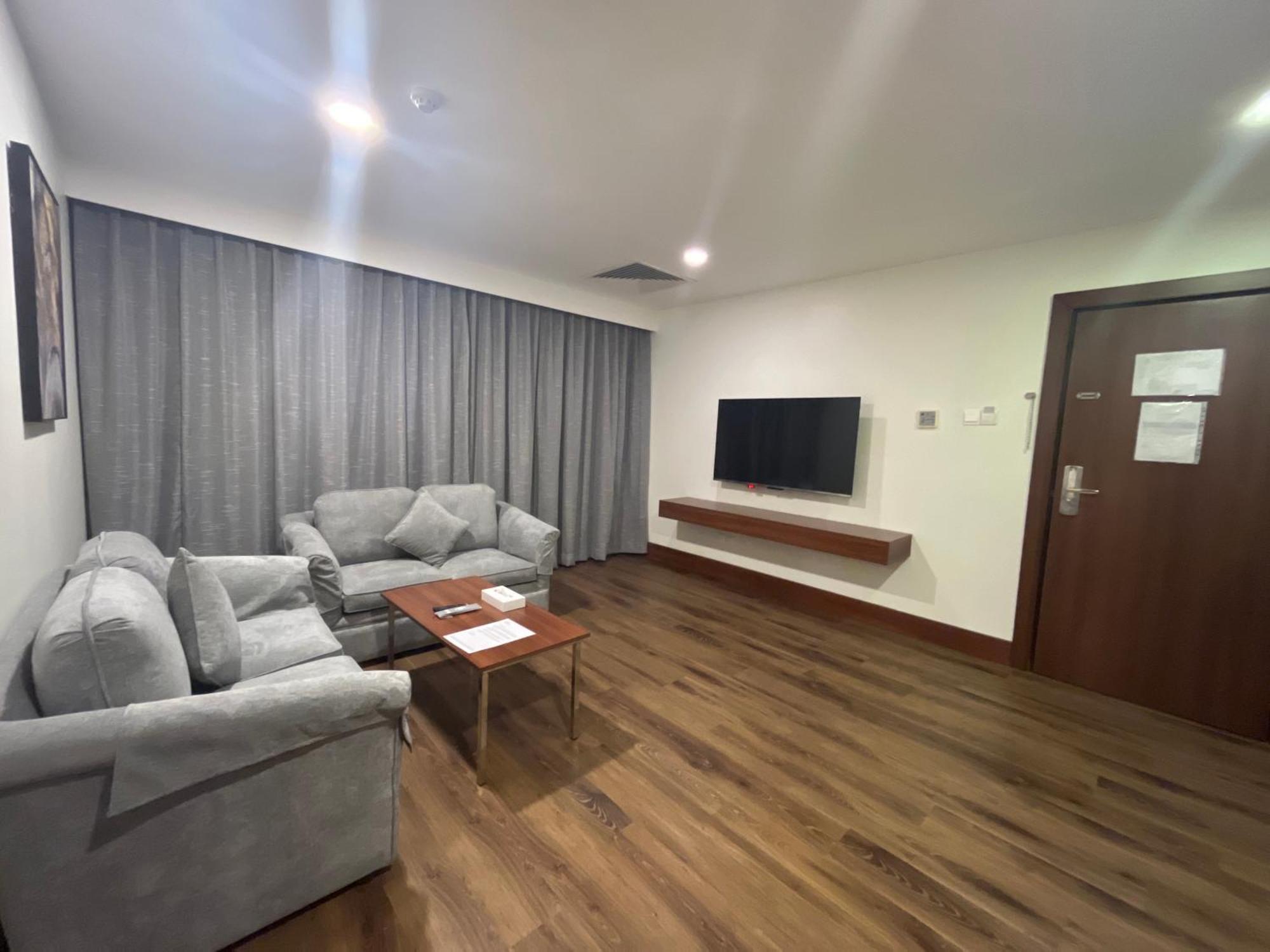 Lily Hotel Suite Mubarraz Ал Хофуф Екстериор снимка